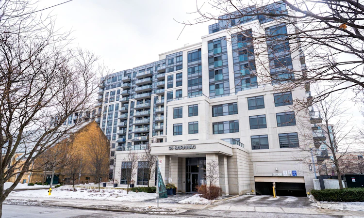 630-35 Saranac Boulevard