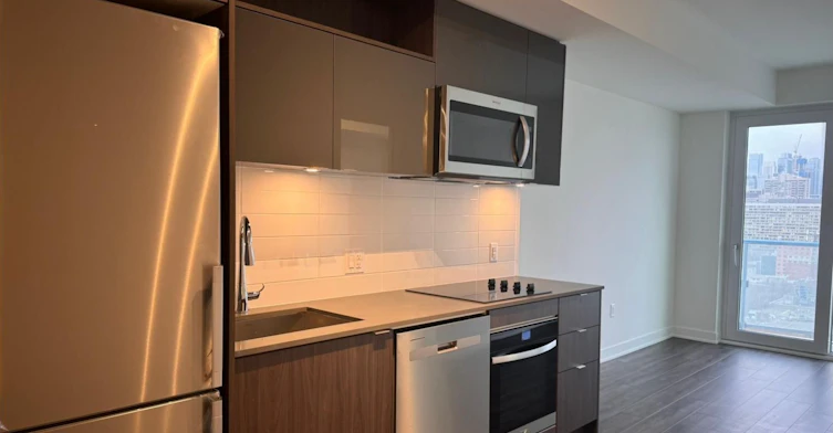 2003-100 Dalhousie Street, Toronto, ON, M5B 0C7 - 4