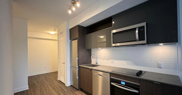 2003-100 Dalhousie Street, Toronto, ON, M5B 0C7 - 3