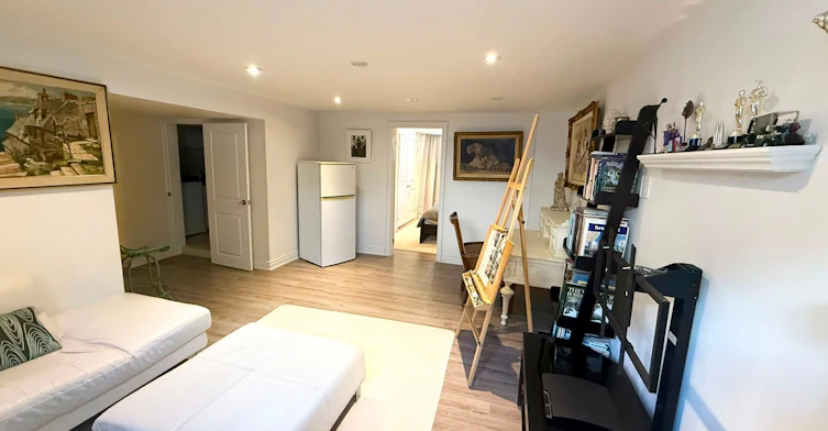 Lower-39 Shamokin Drive, Toronto, ON, M3A 3H9 - 5