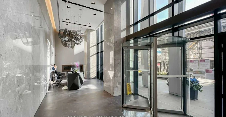 2201-1 Yorkville Avenue, Toronto, ON, M4W 0B1 - 3