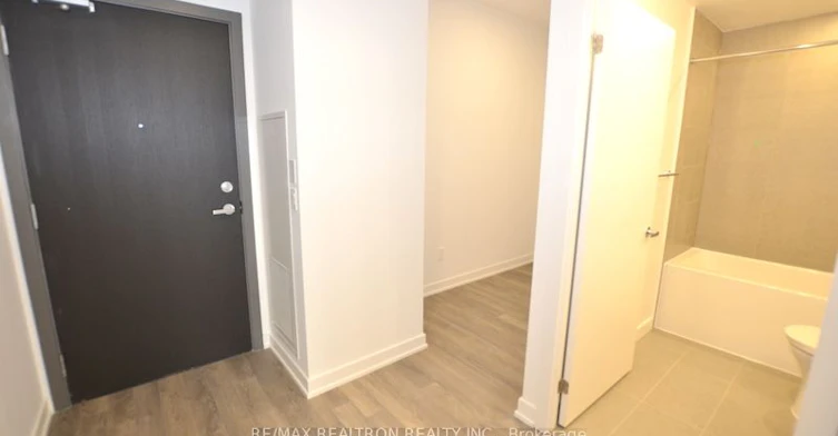 503-1 Cardiff Road, Toronto, ON, M4P 2N6 - 3