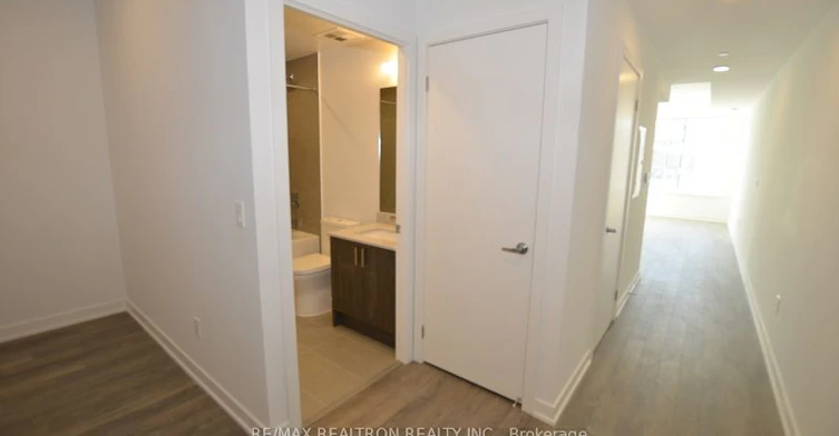 503-1 Cardiff Road, Toronto, ON, M4P 2N6 - 4