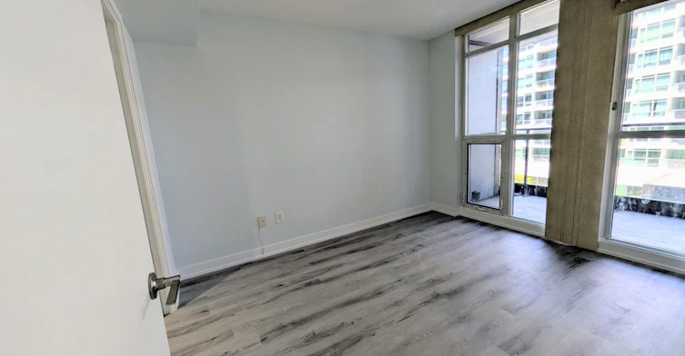 516-19 Singer Court, Toronto, ON, M2K 0B2 - 5