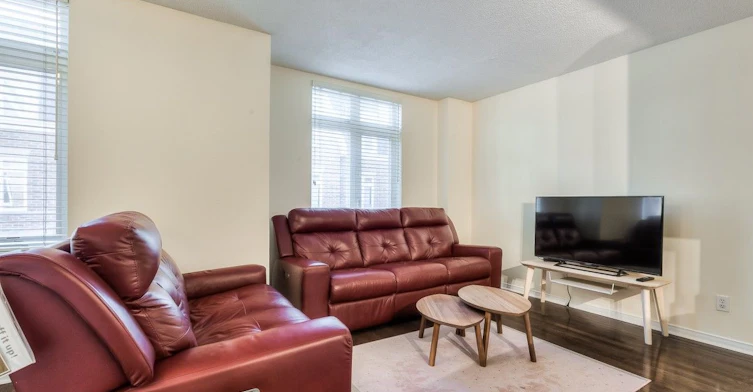 16-100 Redpath Avenue, Toronto, ON, M4S 2J7 - 2
