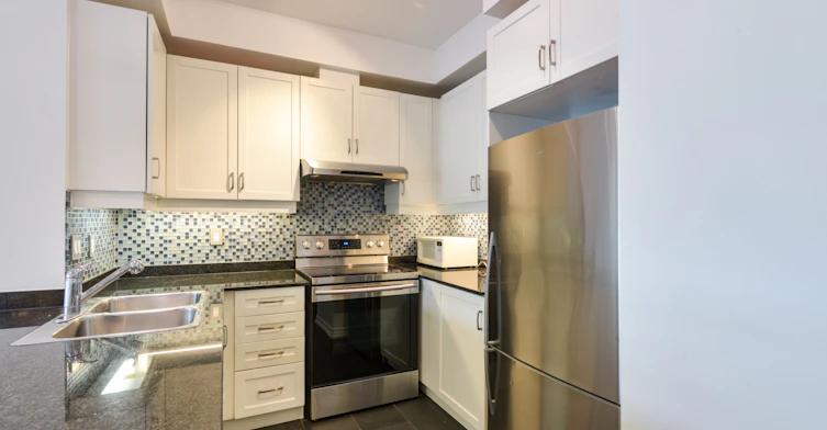 804-28 William Carson Crescent, Toronto, ON, M2P 2H1 - 17