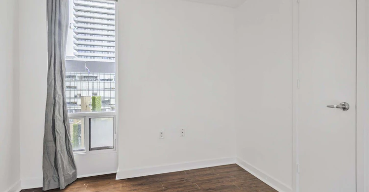 805-85 Bloor Street E, Toronto, ON, M4W 3Y1 - 15