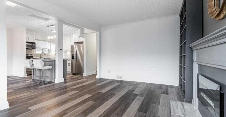 Main-157 Viewmount Avenue, Toronto, ON, M6B 1T5 - 7