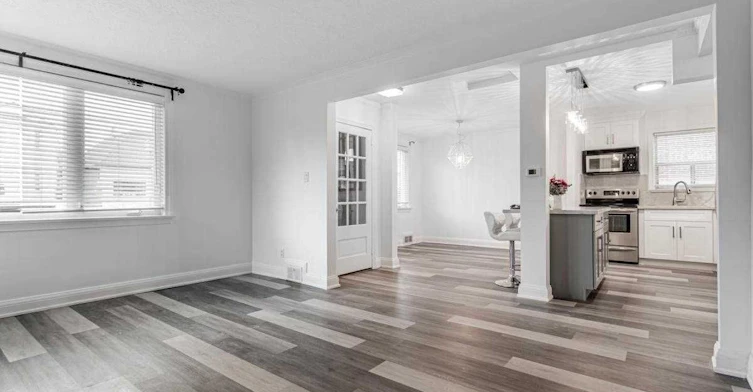 Main-157 Viewmount Avenue, Toronto, ON, M6B 1T5 - 6