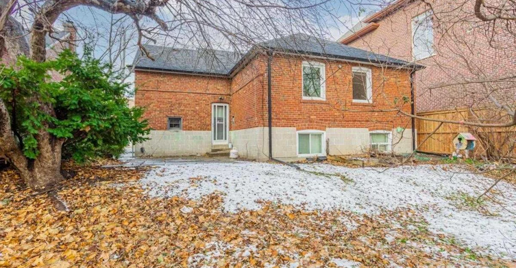 Main-157 Viewmount Avenue, Toronto, ON, M6B 1T5 - 27
