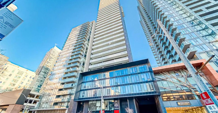 401-28 Wellesley Street E, Toronto, ON, M4Y 0C4