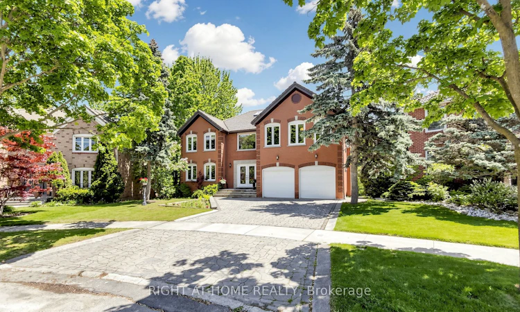27 Carriage Lane
