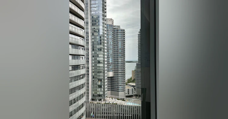 2506-19 Grand Trunk Crescent, Toronto, ON, M5J 3A3 - 5