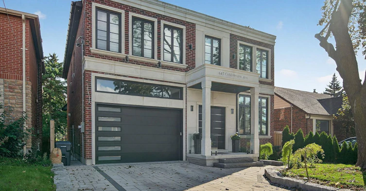 BSMT-645 Coldstream Avenue, Toronto, ON, M6B 2L3