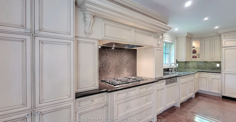 9 Daleberry Place, Toronto, ON, M3B 2A5 - 27