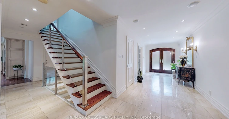 9 Daleberry Place, Toronto, ON, M3B 2A5 - 16