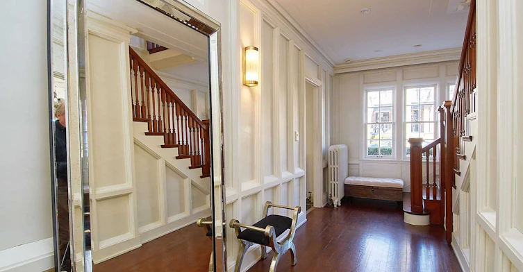 63 Highland Avenue, Toronto, ON, M4W 2A2 - 2