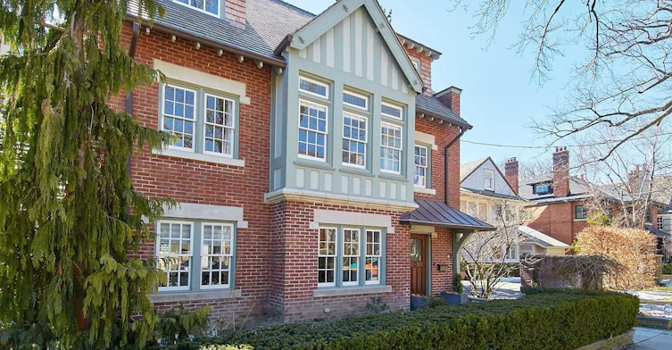 63 Highland Avenue, Toronto, ON, M4W 2A2