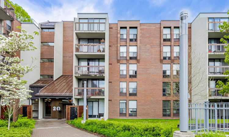 505-20 Fashion Roseway N/A