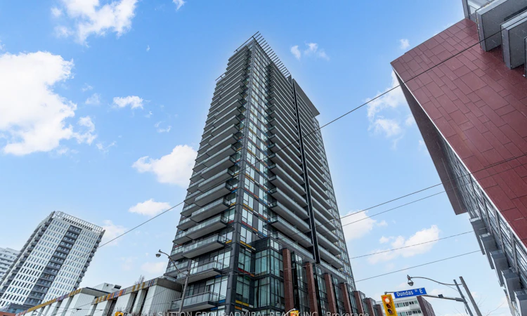 Ph2606-225 Sackville Street