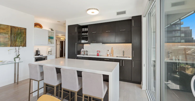 2704-65 St. Mary Street, Toronto, ON, M5S 0A6 - 10
