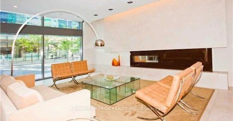 4707-832 Bay Street, Toronto, ON, M5S 1Z6 - 17