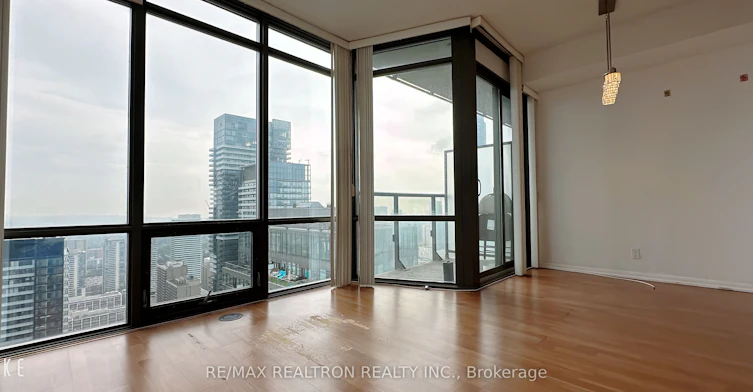 4707-832 Bay Street, Toronto, ON, M5S 1Z6 - 8