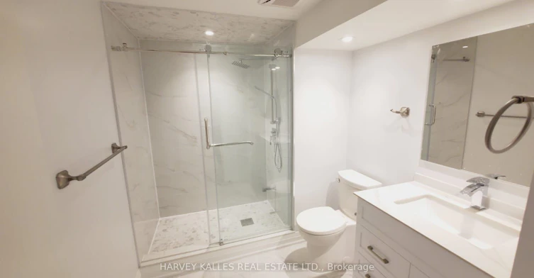 Bsmt 2-550 Glencairn Avenue, Toronto, ON, M6B 1Z4 - 5