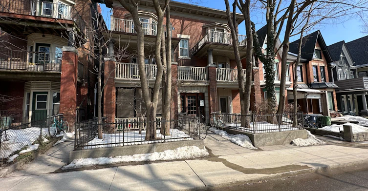 B-237 Dovercourt Road, Toronto, ON, M6S 3G5