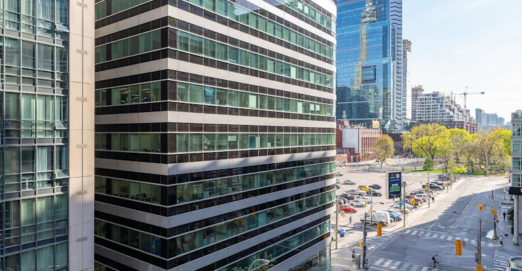 710-270 Wellington Street W, Toronto, ON, M5V 3P6 - 18