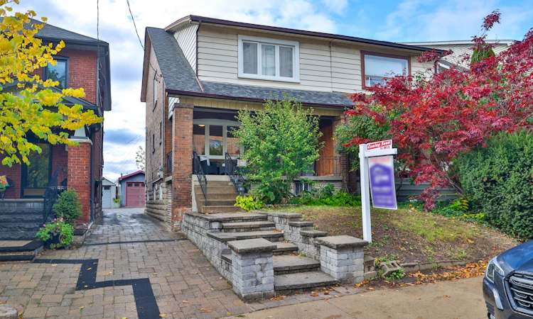 20 Winona Drive