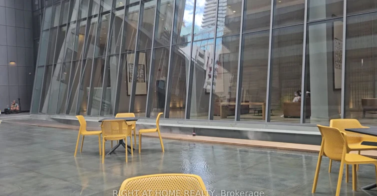 3613-50 Charles St E Street, Toronto, ON, M4Y 0C3 - 4