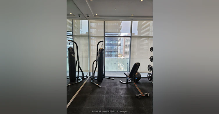 3613-50 Charles St E Street, Toronto, ON, M4Y 0C3 - 22