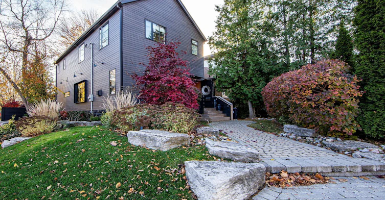 257 Manor Road E, Toronto, ON, M4S 1S1