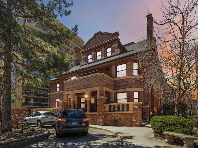 201-212 St. George Street, Toronto, ON, M5R 2N5 - 32