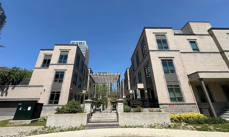 3-50 Holmes Avenue
