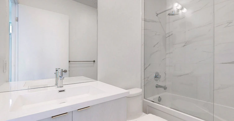 5909-138 Downes Street, Toronto, ON, M5E 0E4 - 21