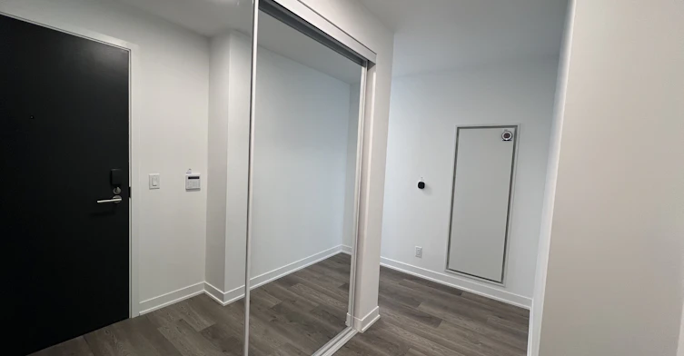 2210-180 Front Street E, Toronto, ON, M5A 0A9 - 2