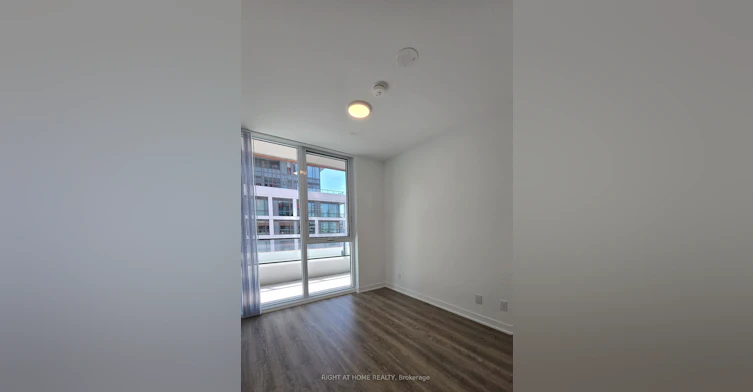 1011-180 Front Street E, Toronto, ON, M5A 0A9 - 12