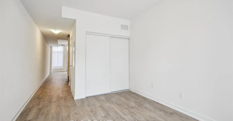 72 Turtle Island Road, Toronto, ON, M6A 0G2 - 4