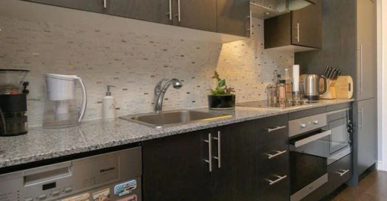 220-23 Glebe Road W, Toronto, ON, M5P 0A1 - 6