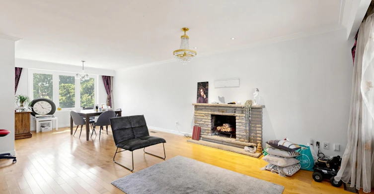 32 Wycliffe Crescent, Toronto, ON, M2K 1V6 - 7