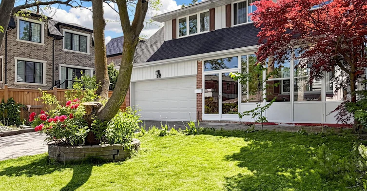 32 Wycliffe Crescent, Toronto, ON, M2K 1V6 - 2