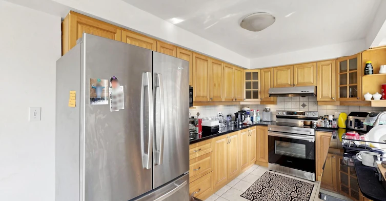 32 Wycliffe Crescent, Toronto, ON, M2K 1V6 - 16