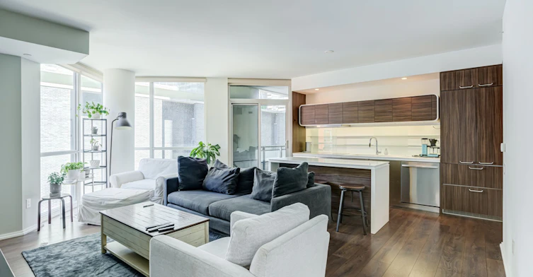 502-45 Charles Street E, Toronto, ON, M4Y 1R9 - 2
