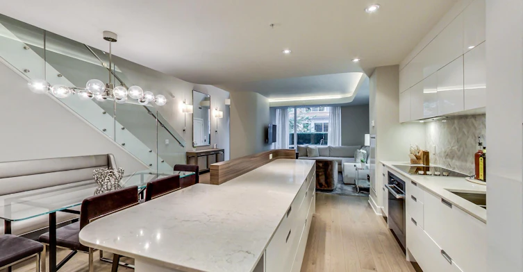 TH24-30 Nelson Street, Toronto, ON, M5V 0H5 - 13