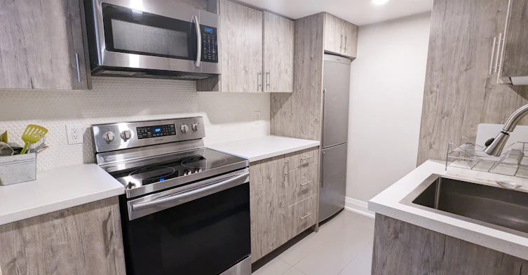 Bsmt-276 Montrose Avenue, Toronto, ON, M6G 3G8