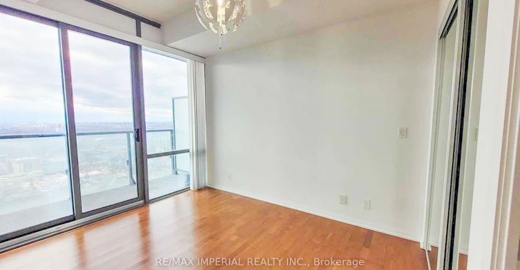 4802-832 Bay Street, Toronto, ON, M5S 1Z6 - 9