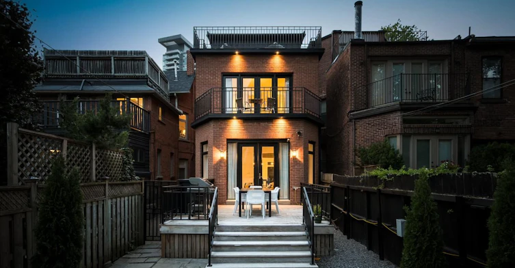 43 Bernard Avenue, Toronto, ON, M5R 1R3 - 47