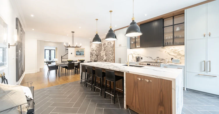 43 Bernard Avenue, Toronto, ON, M5R 1R3 - 12